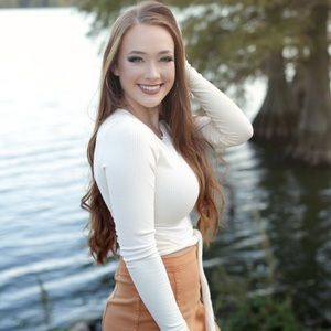 Wild Honey long sleeve crop top